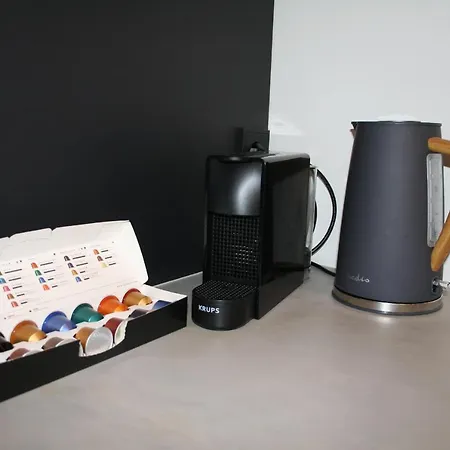 Oda ve Kahvaltı Behind The Tree 3*