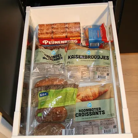 Behind The Tree Hoofddorp